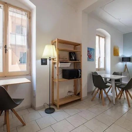 Tutto A 2 Passi, Nel Pieno Centro Apartman Sassari